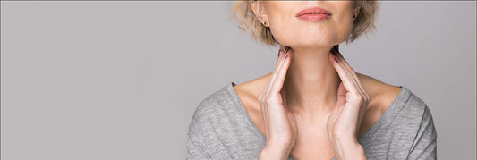 Diese Symptome hast Du bei einer Schilddrüsenunterfunktion (Hypothyreose)!